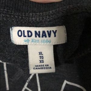 Old Navy Sweaters - Sweatshirt Old Navy Sweaters - Sweatshirt